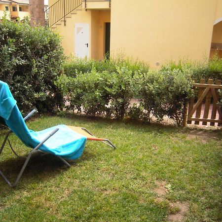 Orchidea Apartment Badesi Esterno foto