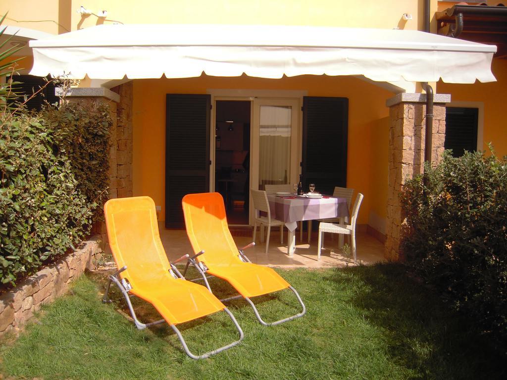 Orchidea Apartment Badesi Esterno foto