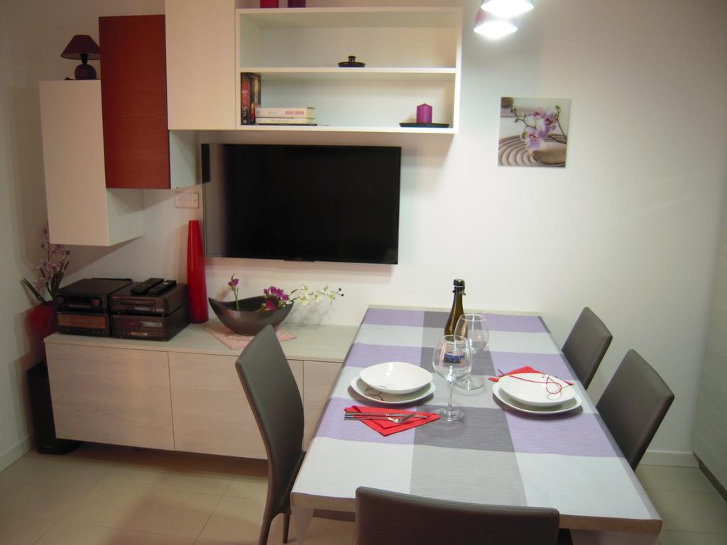 Orchidea Apartment Badesi Esterno foto