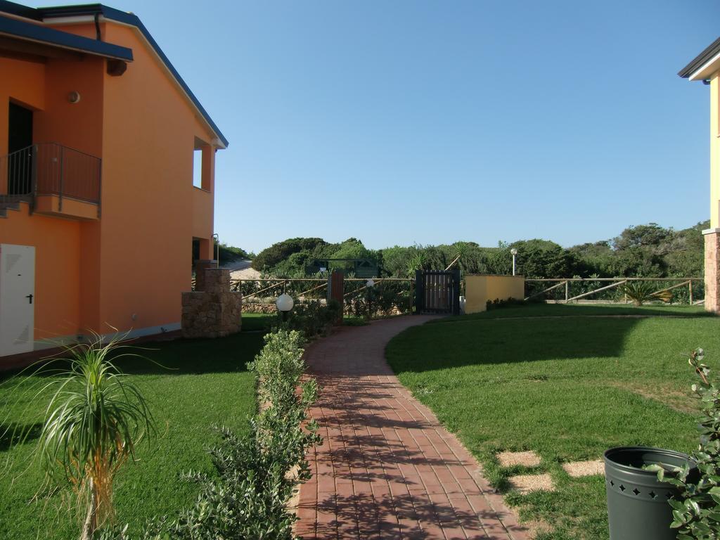 Orchidea Apartment Badesi Esterno foto