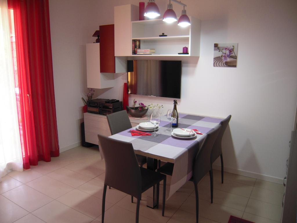 Orchidea Apartment Badesi Esterno foto
